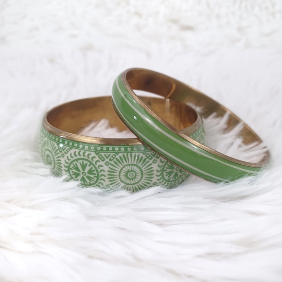 🛍HP🛍 Green and White Fashion Jewelry Bracelet Set - Picture 4 of 14